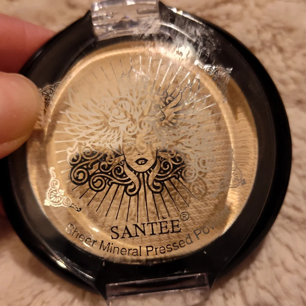 NEW! 2- Santee Makeup Compacts